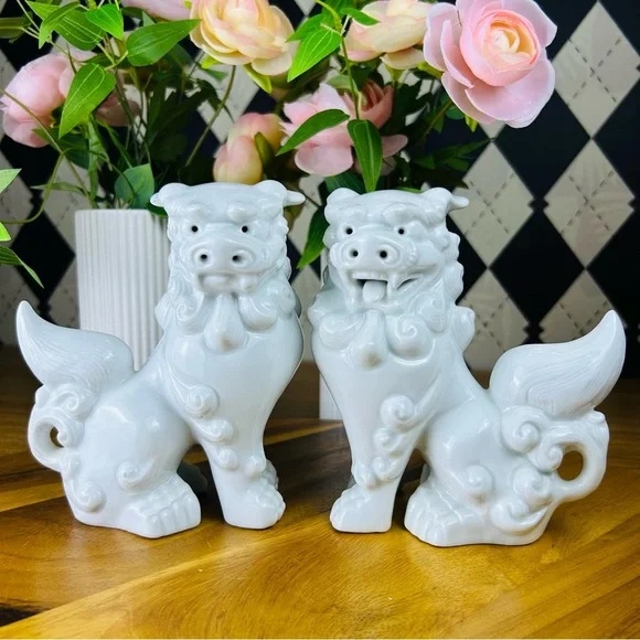 Foo Dog Pair Luxury White Set Ceramic Chinoiserie Guardians Vintage Luxury 6” - Picture 7 of 12